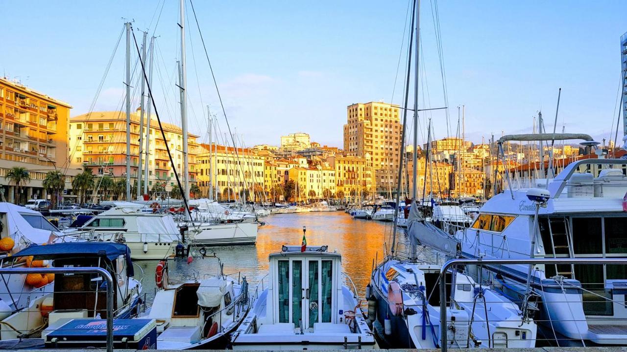 Appuntamento Al Porto Villa ซาโวนา ภายนอก รูปภาพ
